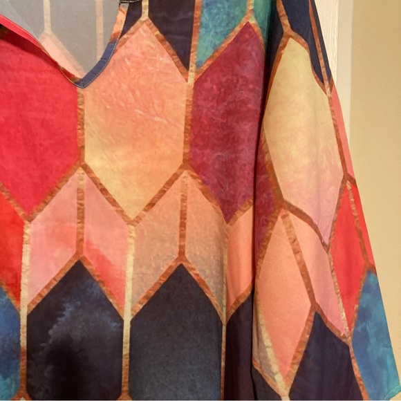 Emory Rose plus notch neck geo print color block tunic dress - Picture 3 of 4